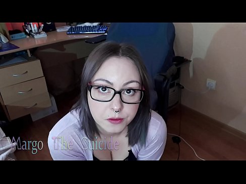 ❤️ Sexy jente med briller suger dildo dypt på kamera ❤️  Sex ved no.sex78.ru ❌️❤